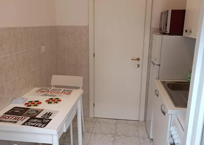 Pm 81 Via Gregorio Vii Apartment *
